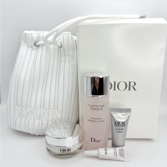 Dior Beauty Pouch Cosmetics Bag W/ Capture Totale Products Travel Set - Picture 1 of 1